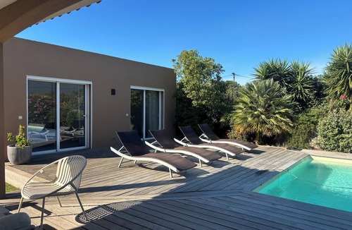 Lecci Villa | Heated pool - Beaches 2 min - 5 bedrooms - Clim Wifi