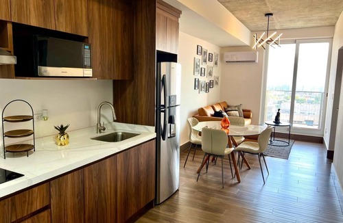 Monterrey Centro Apartment | HERMOSO DEPARTAMENTO NUEVO CENTRO DE MONTERREY CON ALBERCA A 5 MIN DE SAN PEDRO