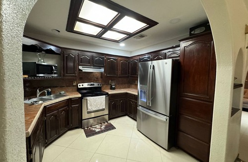 Mission House | HERMOSO HOGAR PARA SU ESTANCIA !