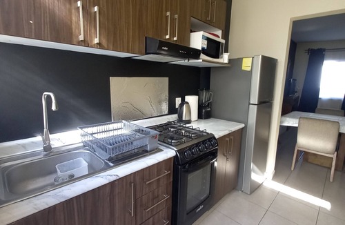 Queretaro House | Hermoso Alojamiento Entero 3hab, 2 ba