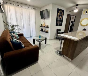 Tlaquepaque Apartment | Hermoso y Comfortable Departamento 15 min del Aeropuerto