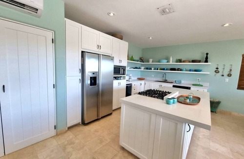 Cabo San Lucas Apartment | Hillside Ocean Views: Private Terrace & Pool