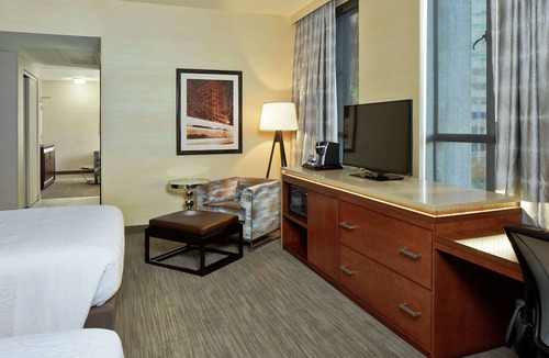Downtown Phoenix Hotel | Hilton Garden Inn Phoenix Downtown