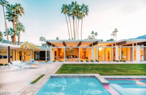 Palm Springs House | Historic Villa with Famous Pink Door and Mountain Views!