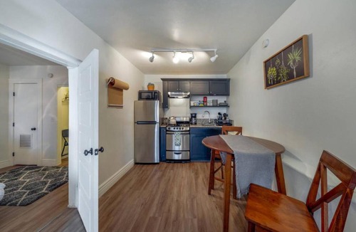 Iron Horse Historic District House | Hoff Casita (Brian)