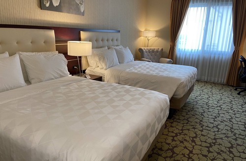 El Monte Hotel | Holiday Inn El Monte - Los Angeles by IHG