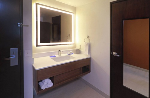 Tlaquepaque Hotel | Holiday Inn Express Guadalajara Iteso by IHG