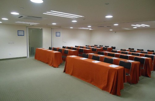 Zona Expo Hotel | Holiday Inn Express Guadalajara Expo by IHG