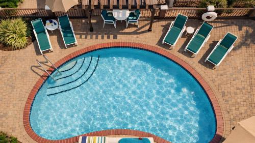 Brownsville Hotel | Holiday Inn Express Hotel and Suites Brownsville by IHG