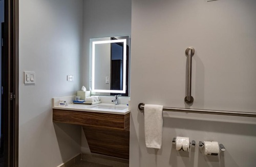 Zona Centro Hotel | Holiday Inn Express & Suites - Ensenada Centro by IHG