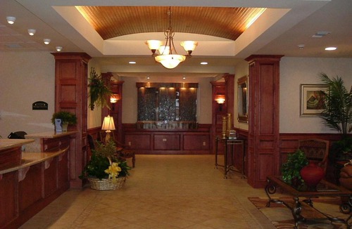 Pharr Hotel | Holiday Inn Express & Suites - Pharr by IHG