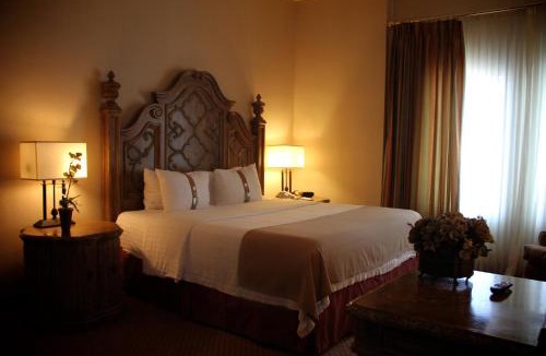 Reynosa Hotel | Holiday Inn Reynosa Zona Dorada by IHG