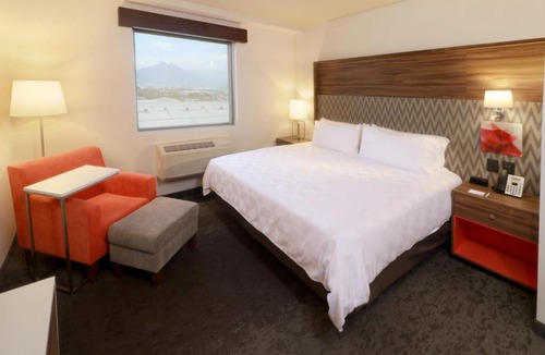 Apodaca Hotel | Holiday Inn & Suites Monterrey Apodaca Zona Airport, an IHG hotel