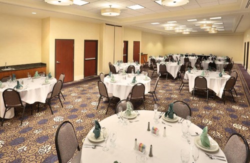 Yuma Hotel | Holiday Inn Yuma by IHG