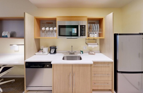 Tempe Hotel | Home2 Suites by Hilton Phoenix Tempe, University Research Park