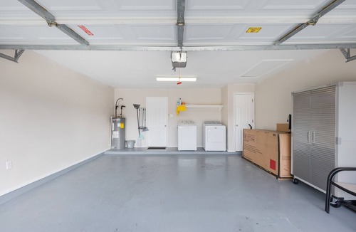 Brownsville House | Homeaway from Home!