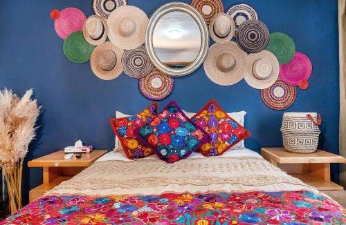 Guadalajara Hotel | Homestal California Hostal en Tlaquepaque