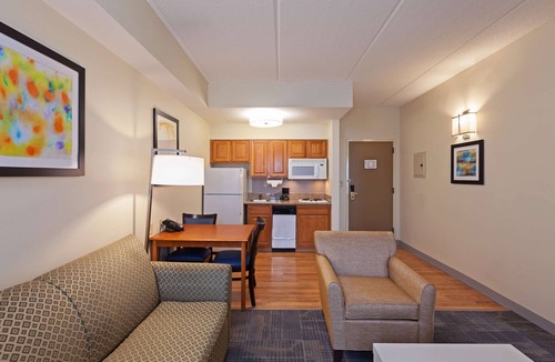 Brownsville Hotel | Homewood Suites by Hilton Brownsville
