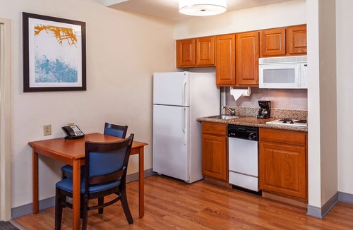 Brownsville Hotel | Homewood Suites by Hilton Brownsville