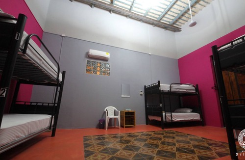 Centro Hostel | Hostal Xiinbal Merida