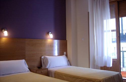 Embajadores House | Hostal Zabala