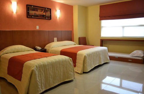 Zona Expo Hotel | Hostalia Hotel Expo & Business Class