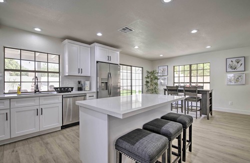 Glendale House | Hot Tub! Family-Friendly Home, 8 Mi to Westgate