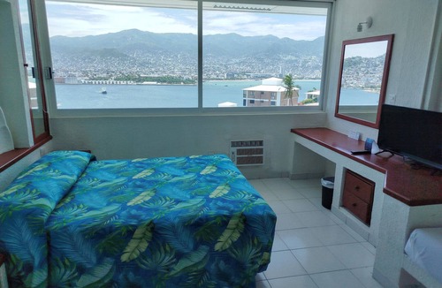 Caleta Hotel | Hotel Aristos Acapulco
