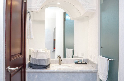 Downtown San Jose del Cabo Hotel | Hotel Boutique Plaza Doradas