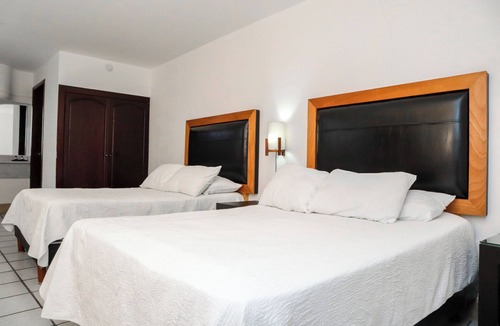 Downtown San Jose del Cabo Hotel | Hotel Boutique Plaza Doradas