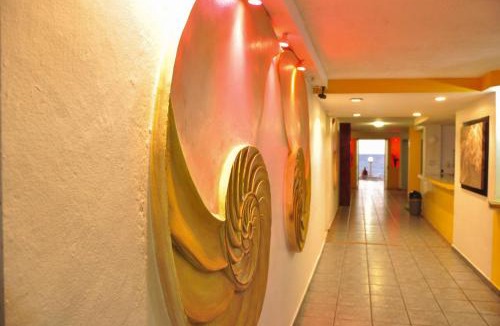 Manzanillo Hotel | Hotel Caracoles