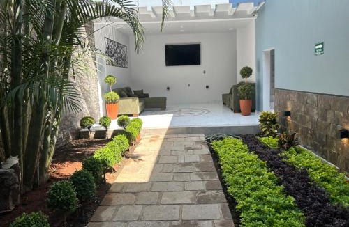 Atotonilco el Alto Hotel | Hotel Casa FRALO