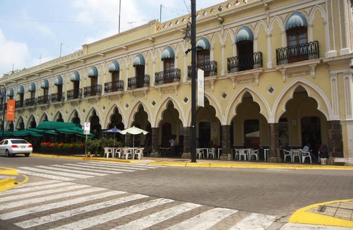 Colima Hotel | Hotel Concierge Plaza Colima
