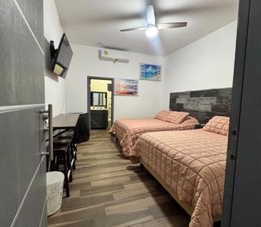 El Puerto Bed & Breakfast | Hotel Cuatro Palmas