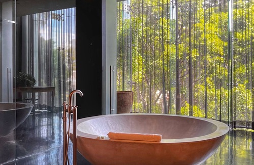 Lafayette Hotel | Hotel Demetria
