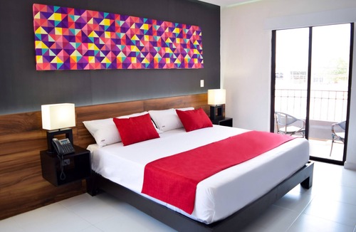 Downtown Mazatlan Hotel | Hotel Dwana
