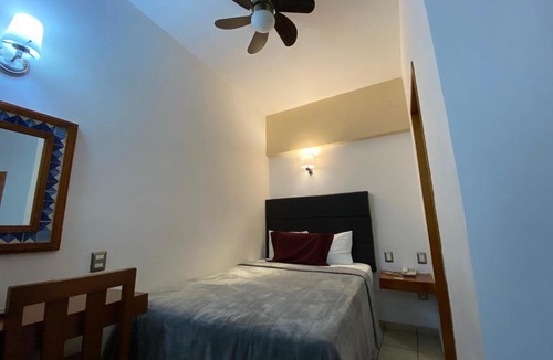 Dolores Hidalgo Hotel | Hotel El Relicario