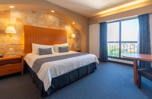 Downtown Queretaro Hotel | Hotel Flamingo Inn