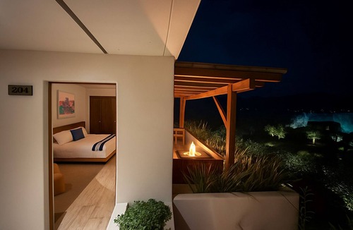 Valle de Guadalupe Hotel | Hotel Flores de Sal