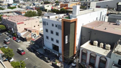 Avenida Revolucion Hotel | Hotel Grand One Plaza