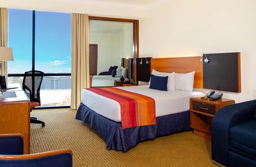 Zona Expo Hotel | Hotel Guadalajara Plaza Expo