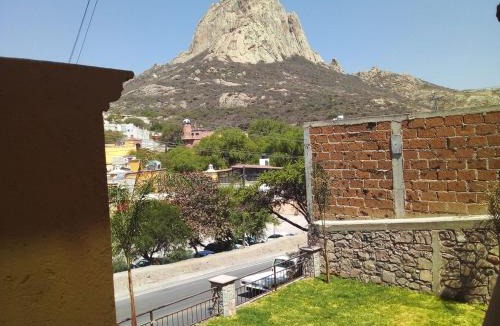 Bernal Hotel | Hotel Guadalupe Bernal, Peña de Bernal