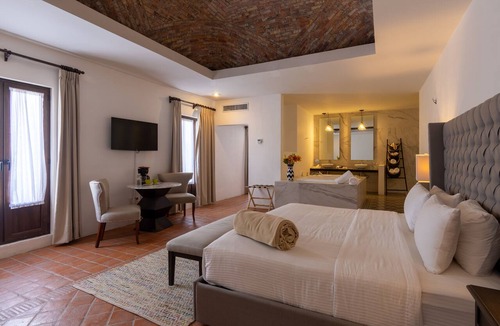 San Francisco del Rincon Hotel | Hotel Hacienda San Cristobal