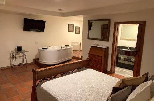 Tecate Hotel | Hotel Hacienda Santana