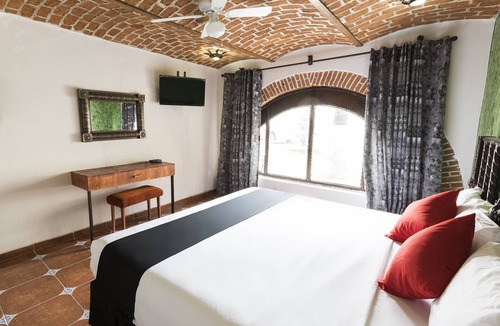 Tonala Hotel | Hotel Hacienda Tonalmain, Central Nueva