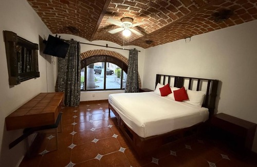 Tonala Hotel | Hotel Hacienda Tonalmain, Central Nueva