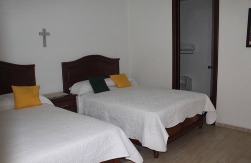 El Oro Hotel | Hotel Jardín