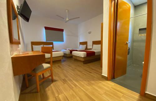 Manzanillo Hotel | Hotel LB