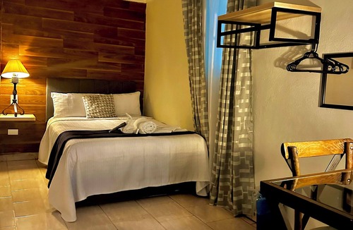 Temascalcingo Hotel | Hotel Mesón Velasco