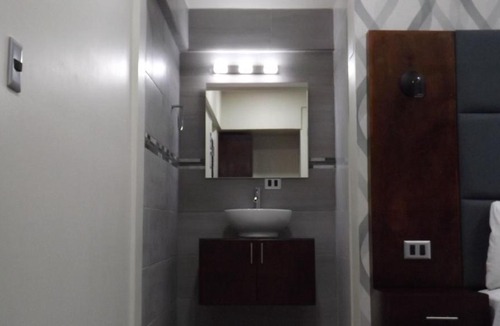 Avenida Revolucion Hotel | HOTEL MISION 11